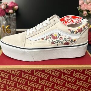 Vans Stackform Floral Embroidery Sneakers Platform